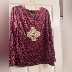 Crushed velvet top